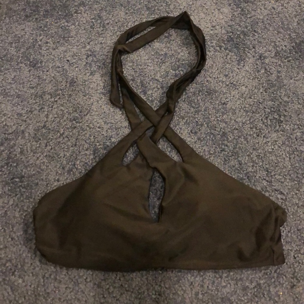 Black crossover halter padded bikini top